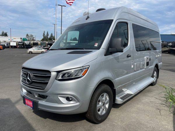 2024 Pleasure-Way Ascent TS - Image 10