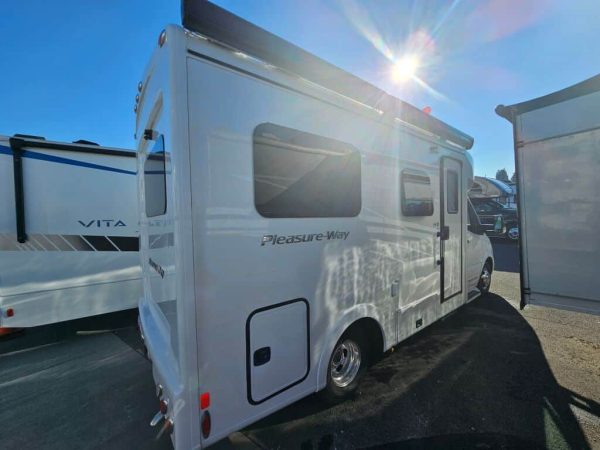 2024 Pleasure-Way PW Plateau PLATEAU XLTS - Image 4