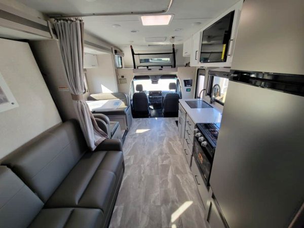 2024 Thor Motor Coach Quantum Sprinter MB24 - Image 11