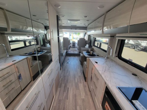 2024 Thor Motor Coach Vegas 24.3 - Image 13