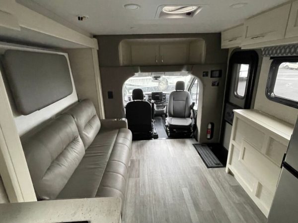 2024 Tiffin Motorhomes Midas 24MT - Image 11