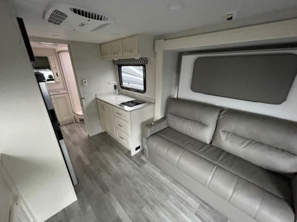2024 Tiffin Motorhomes Midas 24MT - Image 19