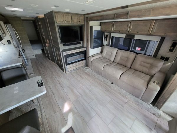 2024 Tiffin Motorhomes Open Road Allegro 34PA - Image 8