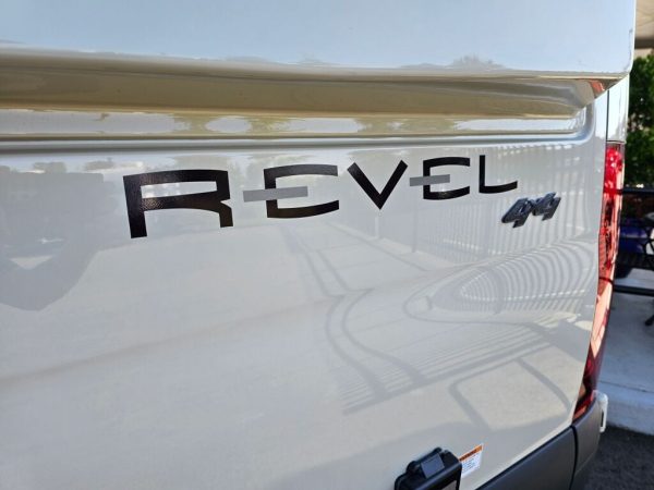 2024 Winnebago Revel 44E - Image 23