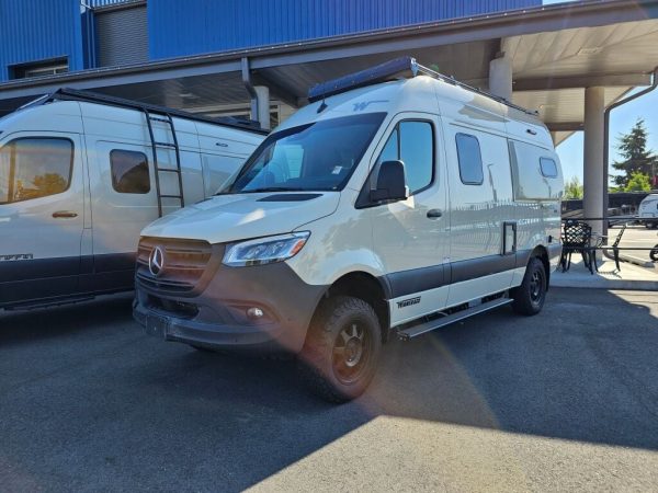 2024 Winnebago Revel 44E