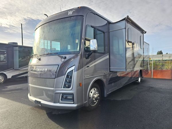 2024 Winnebago Vista 34R - Image 2