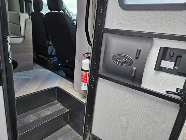 2025 Coachmen Cross Trail EV 20XG - Image 6