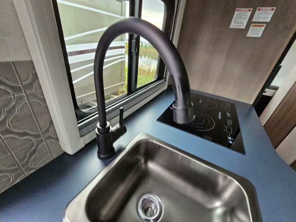 2025 Coachmen Cross Trail EV 20XG - Image 17