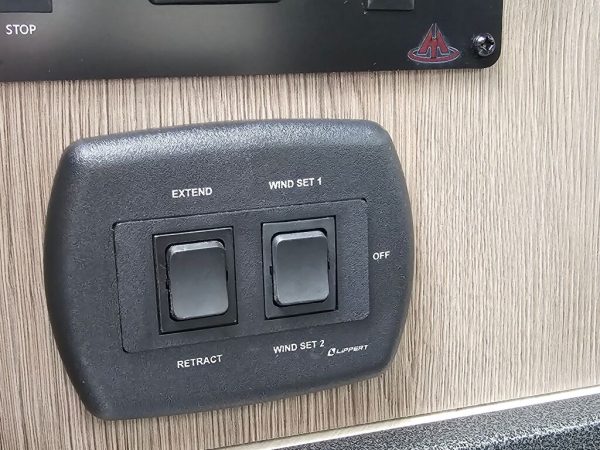 2025 Coachmen Cross Trail EV 20XG - Image 31