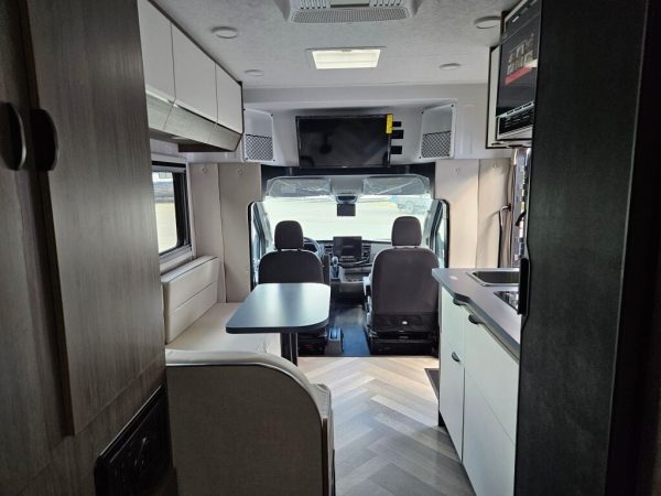 2025 Coachmen Cross Trail EV 21XG - Image 20