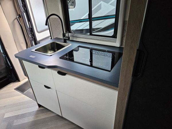 2025 Coachmen Cross Trail EV 21XG - Image 21