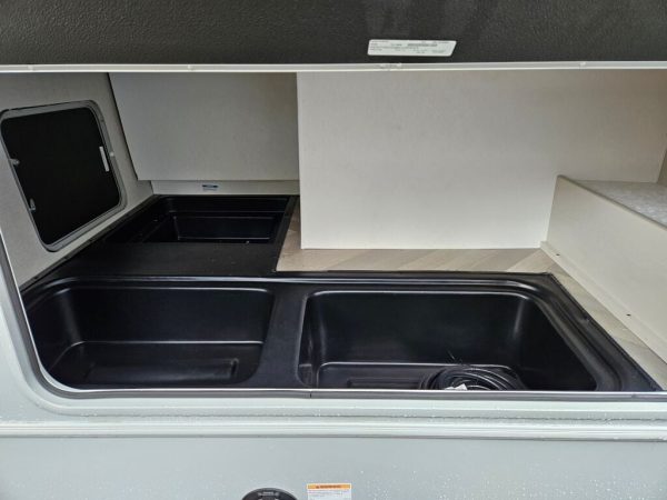 2025 Coachmen Cross Trail XL 20CB - Image 9