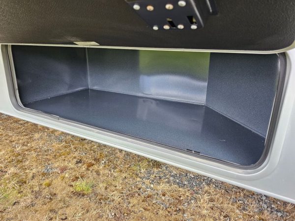 2025 Coachmen Entourage 330DS - Image 7