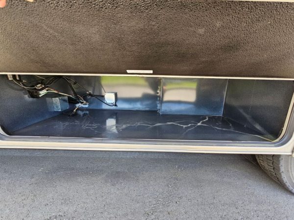2025 Coachmen Entourage 340BH - Image 5
