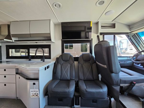 2025 Coachmen Euro 25EU - Image 19