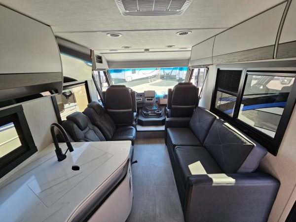 2025 Coachmen Euro 25EU - Image 7