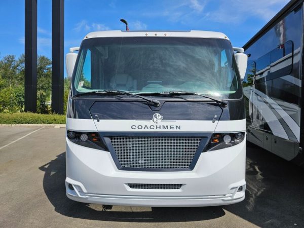2025 Coachmen Euro 25LE - Image 4