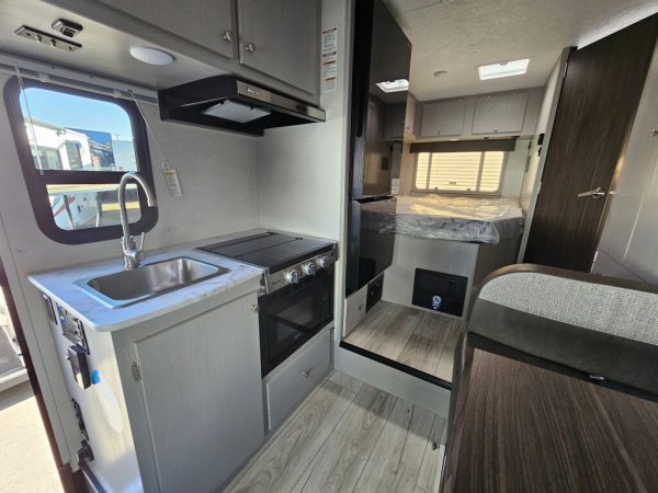 2025 Coachmen Freelander 21QSS - Image 11