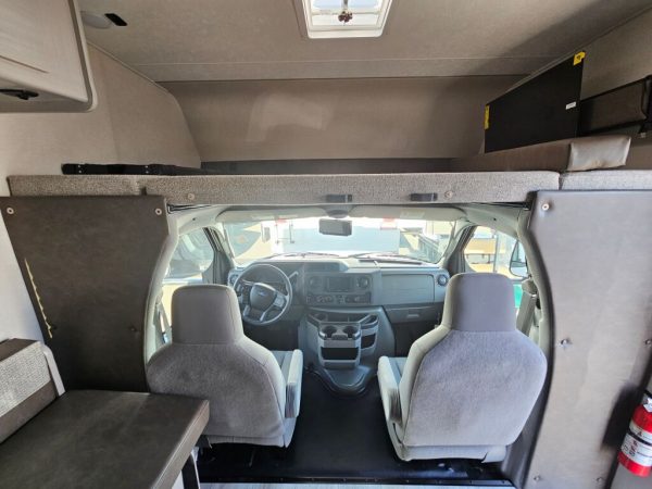 2025 Coachmen Freelander 21QSS - Image 12