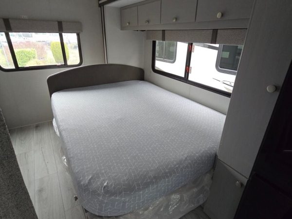 2025 Coachmen Freelander 23FS - Image 20