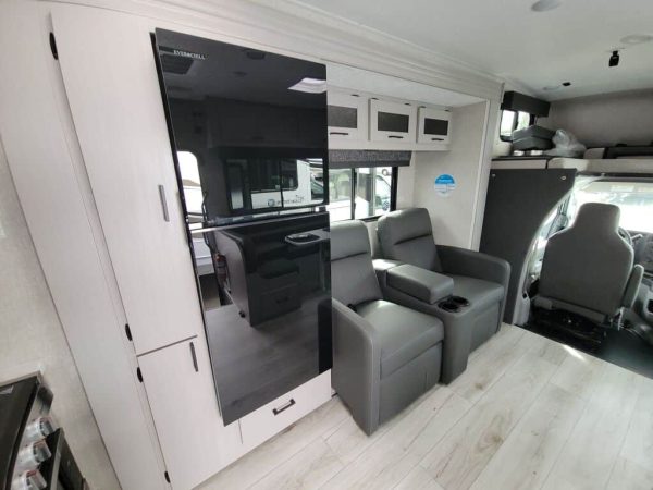 2025 Coachmen Freelander 26DS - Image 7