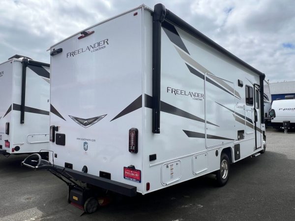 2025 Coachmen Freelander 26MB - Image 4