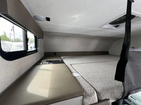 2025 Coachmen Freelander 26MB - Image 9