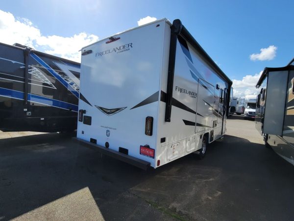 2025 Coachmen Freelander 26MB - Image 4