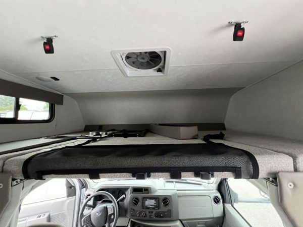 2025 Coachmen Freelander 31MB - Image 8