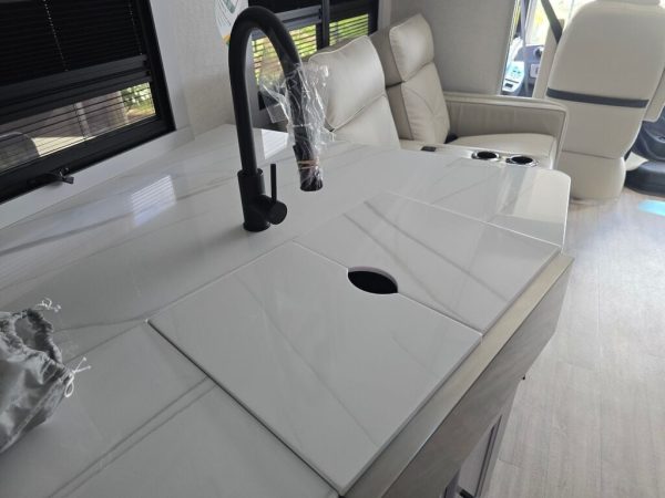 2025 Coachmen Mirada 29FW - Image 29