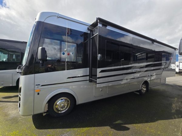 2025 Coachmen Mirada 29FW - Image 4