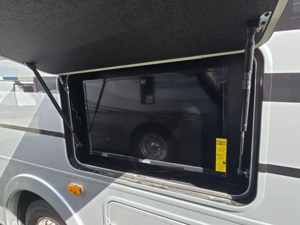 2025 Coachmen Mirada 29FW - Image 9