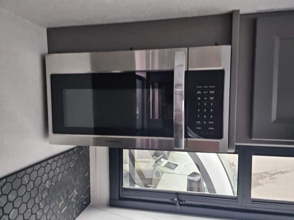 2025 Coachmen Mirada 29FW - Image 15