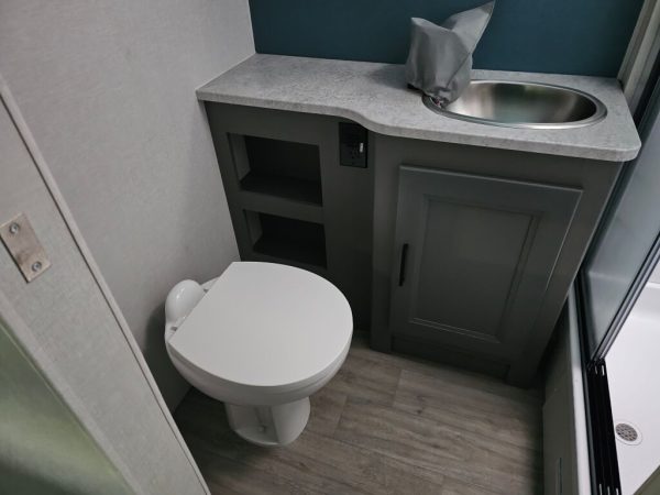 2025 Coachmen Mirada 29FW - Image 18