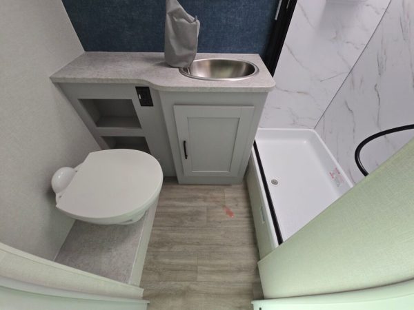 2025 Coachmen Pursuit 29SS - Image 12