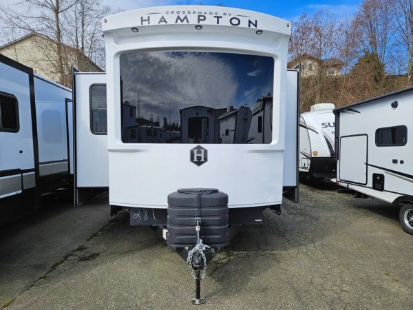 2025 CrossRoads Hampton HP372FDB - Image 2