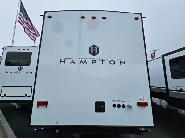 2025 CrossRoads Hampton HP372FDB - Image 2