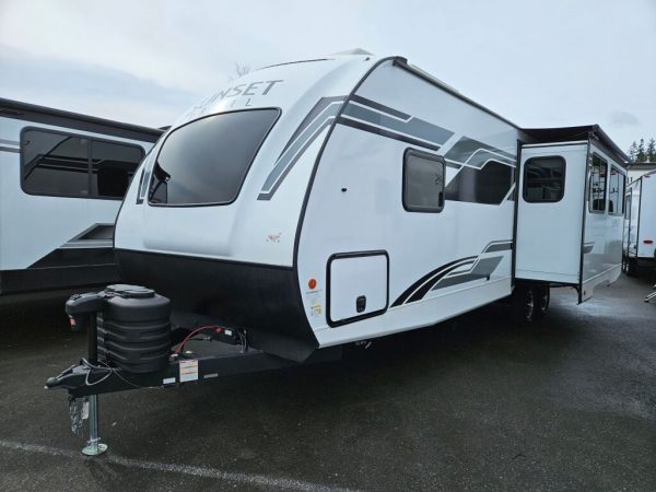 2025 CrossRoads Sunset Trail Super Lite SS285CK - Image 3