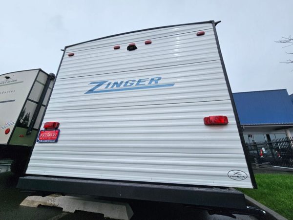 2025 CrossRoads Zinger Lite ZR18BH - Image 3
