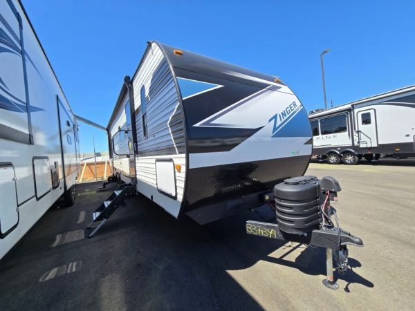 2025 CrossRoads Zinger ZR320FB - Image 2