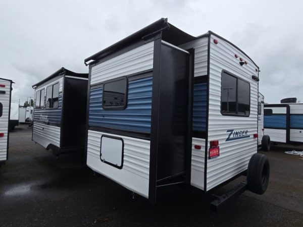 2025 CrossRoads Zinger ZR320FB - Image 5