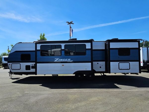 2025 CrossRoads Zinger ZR320FB - Image 2