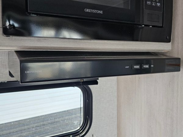2025 CrossRoads Zinger ZR320FB - Image 19