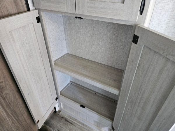2025 CrossRoads Zinger ZR320FB - Image 25
