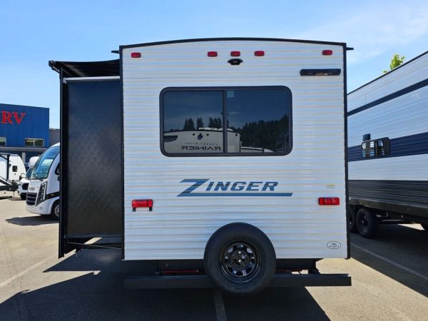 2025 CrossRoads Zinger ZR320FB - Image 4