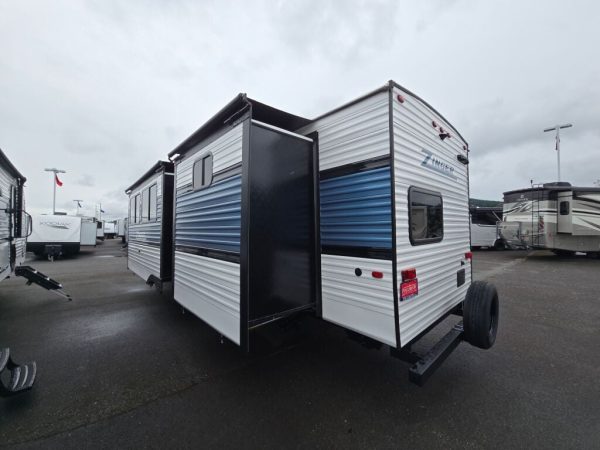 2025 CrossRoads Zinger ZR328SB - Image 5