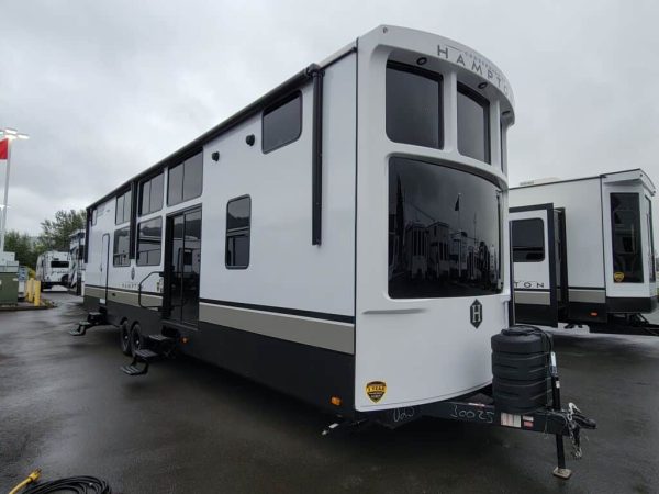 2025 Crossroads Hampton HP390PVL