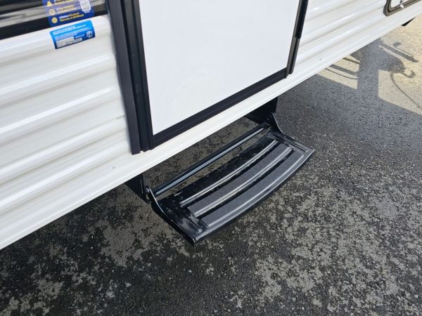 2025 Crossroads Zinger Lite ZR18RK - Image 5