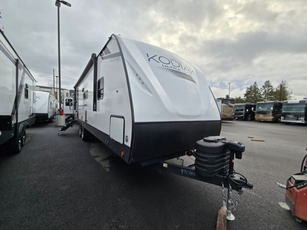 2025 Dutchmen Kodiak Ultra-Lite 302BHSL - Image 2