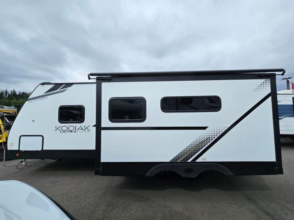 2025 Dutchmen Kodiak Ultra-Lite 241BHSL - Image 2